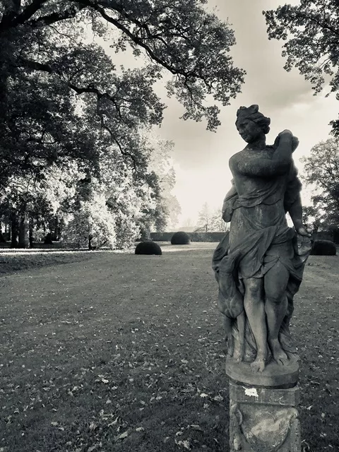 Amerongen Kasteel Amerongen Statue 16