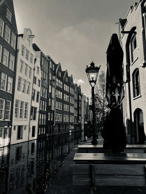 Amsterdam Oudezijds Achterburgwal 4